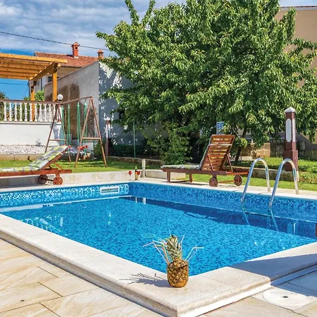 Casa de Férias Stunning In With Private Swimming Pool, Be Inside Or Outside *